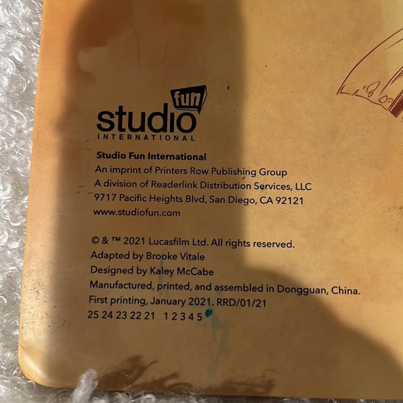 Star Wars Book - Picture 5 of 9